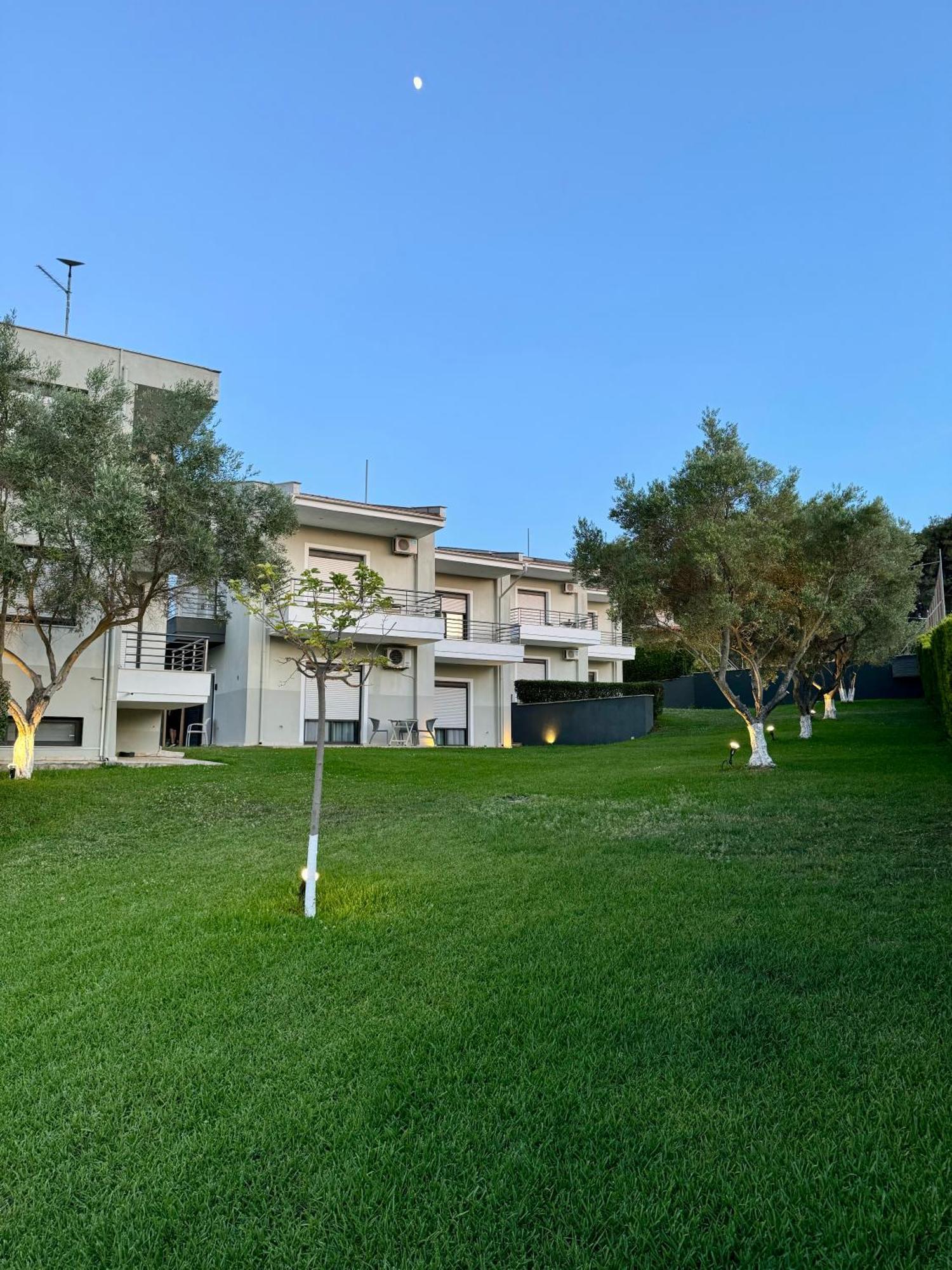 Possidi Hiliadou Boutique Resort Екстер'єр фото